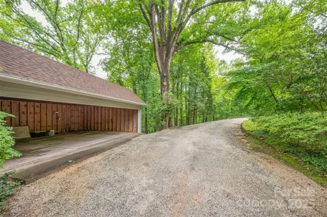 93 Villa Barbara Lane Tryon NC 28782