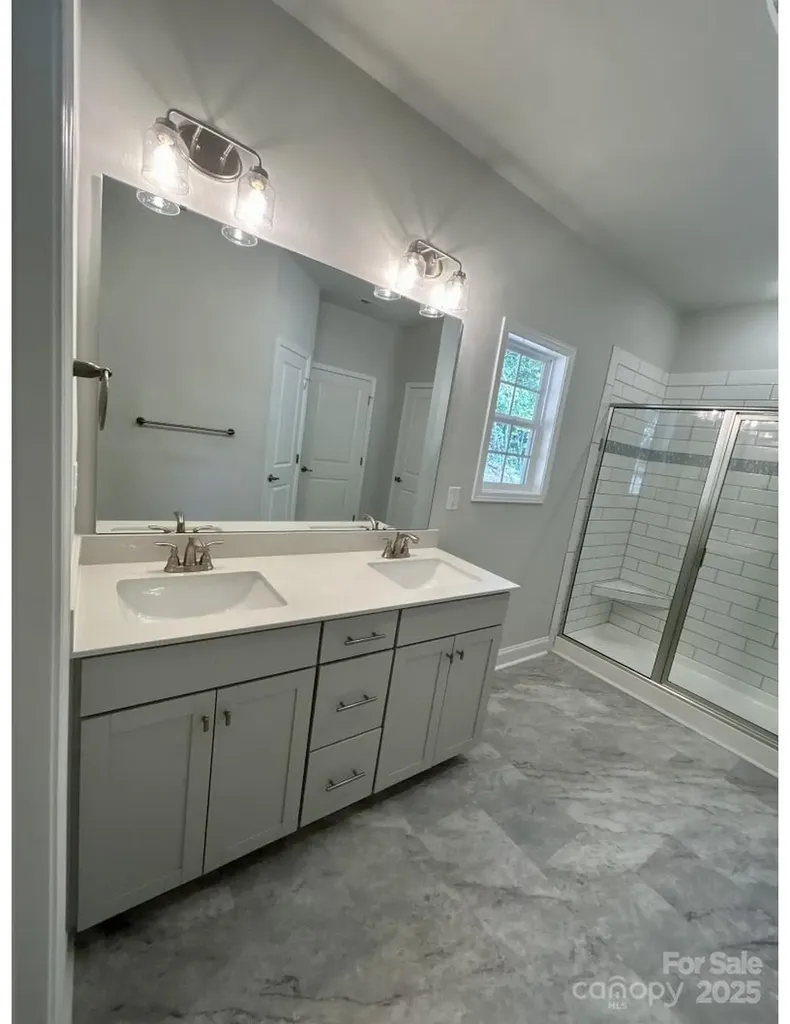 2914 Waterford Lane Albemarle NC 28001