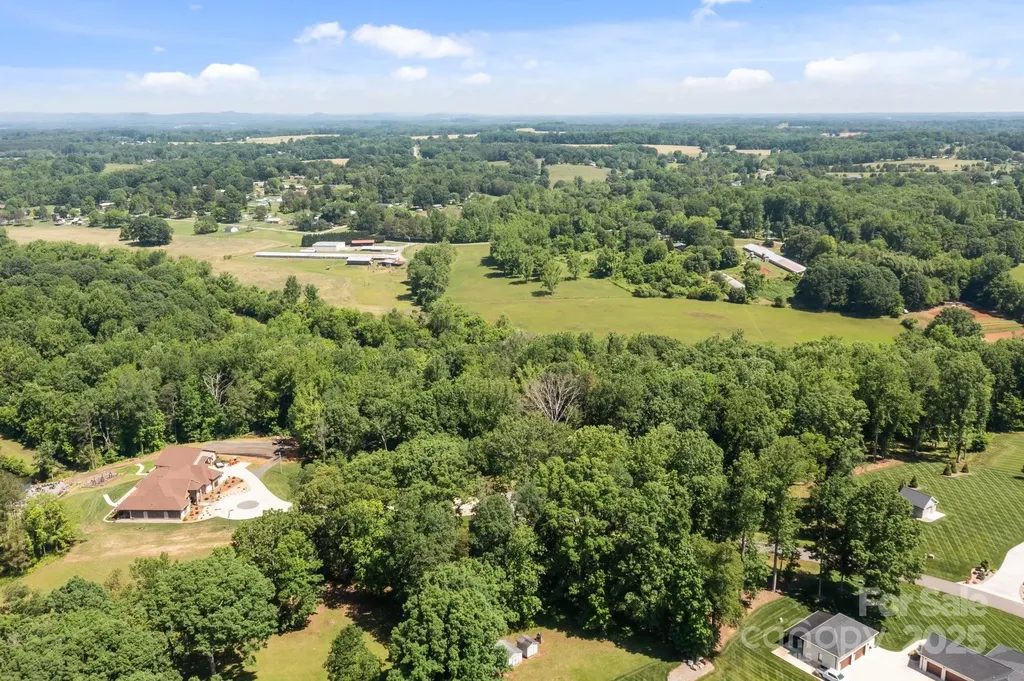 128 Backrush Court Statesville NC 28625