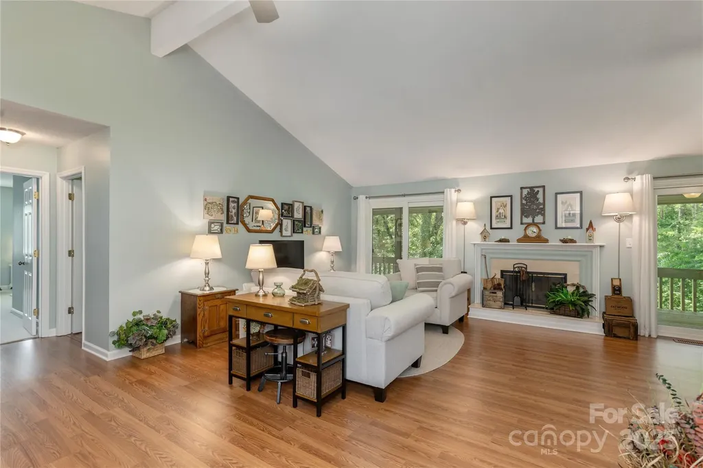 164 Glen Cannon Point Pisgah Forest NC 28768