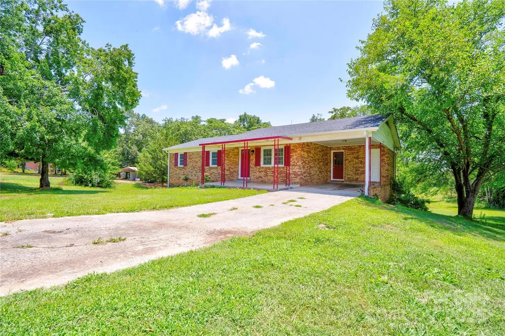 231 London Road Lawndale NC 28090