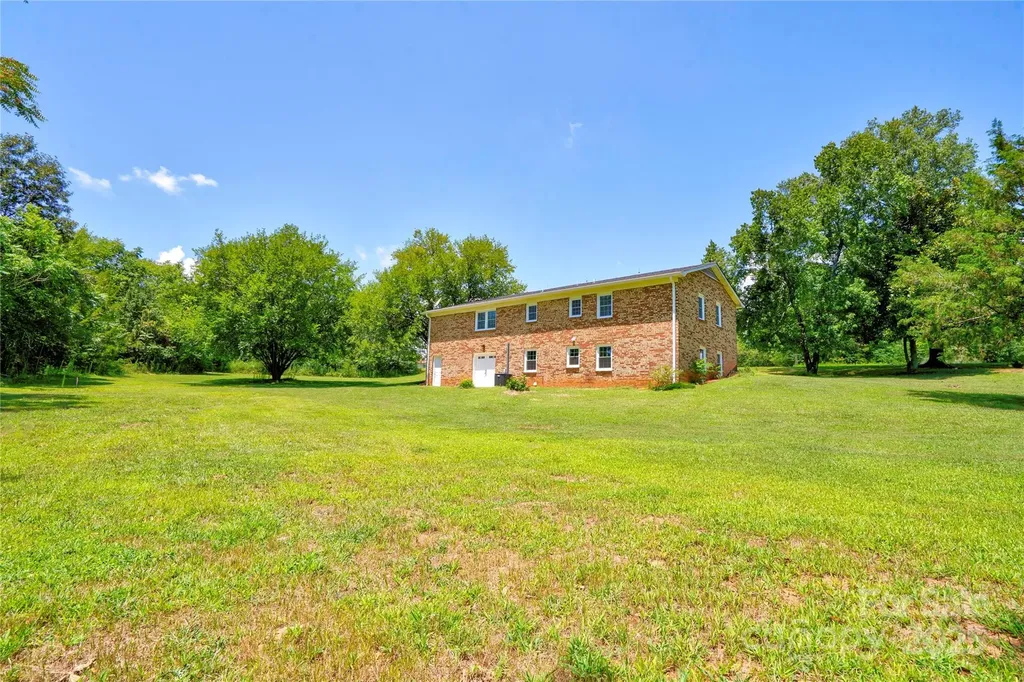 231 London Road Lawndale NC 28090