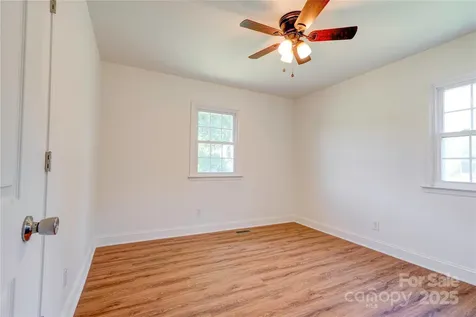 231 London Road Lawndale NC 28090