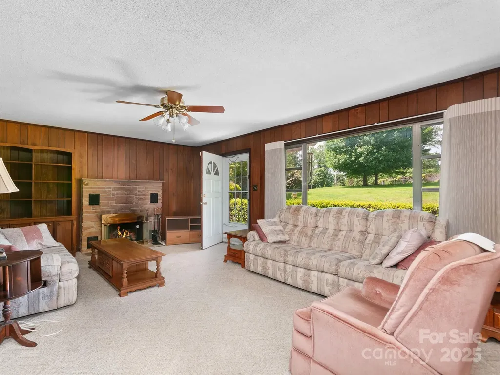 167 Panorama Drive Franklin NC 28734