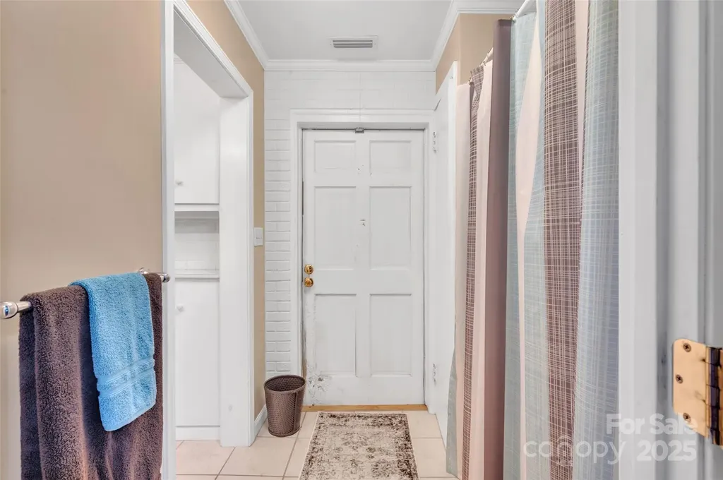 514 Wood Street Troy NC 27371