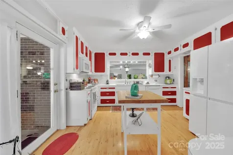 514 Wood Street Troy NC 27371
