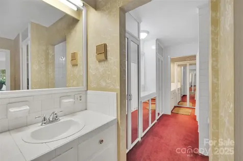 514 Wood Street Troy NC 27371