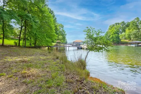669 Kenway Loop Mooresville NC 28117