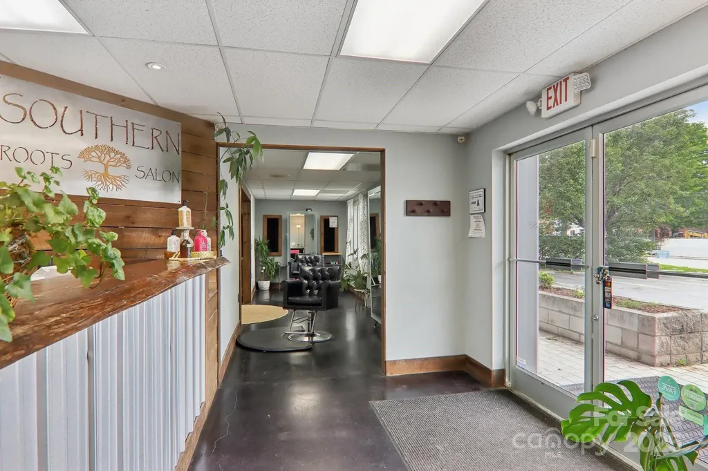 287 N Caldwell Street Brevard NC 28712