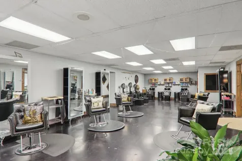287 N Caldwell Street Brevard NC 28712