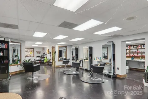 287 N Caldwell Street Brevard NC 28712