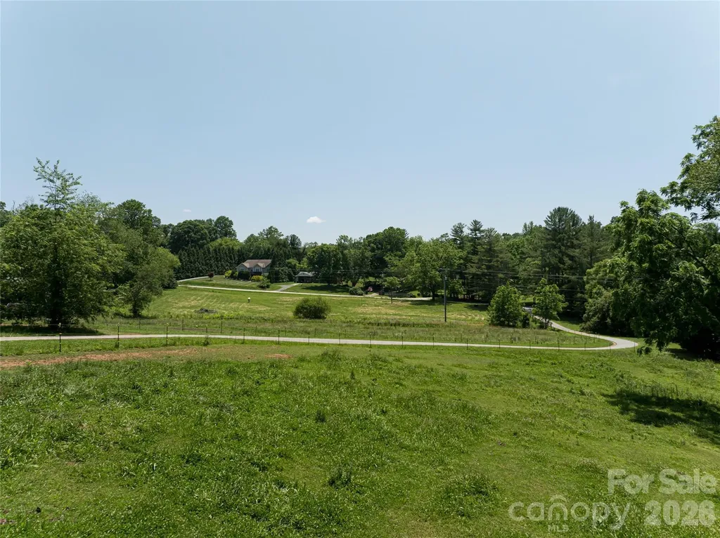 173 Avery Creek Road Arden NC 28704
