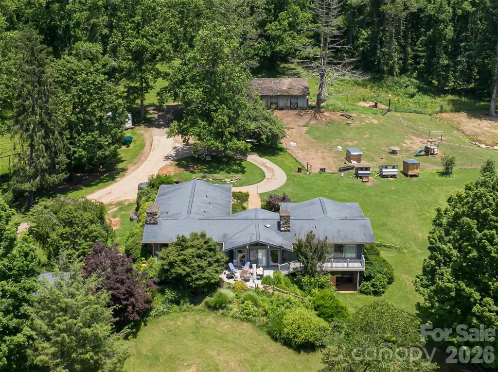 173 Avery Creek Road Arden NC 28704