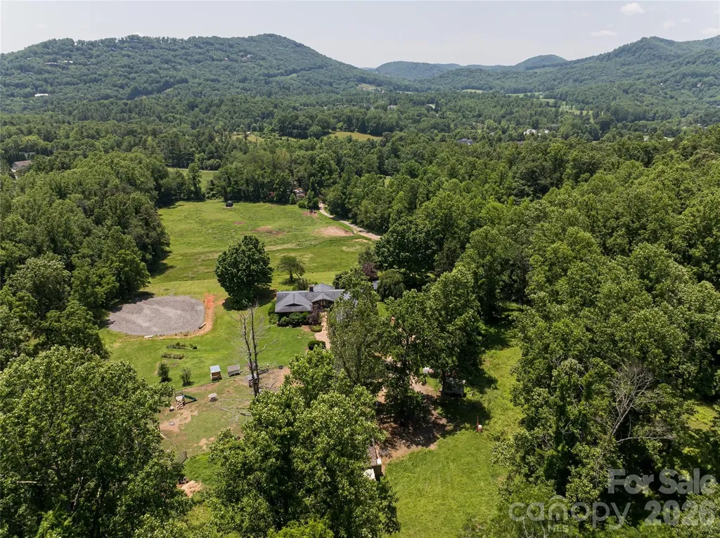173 Avery Creek Road Arden NC 28704