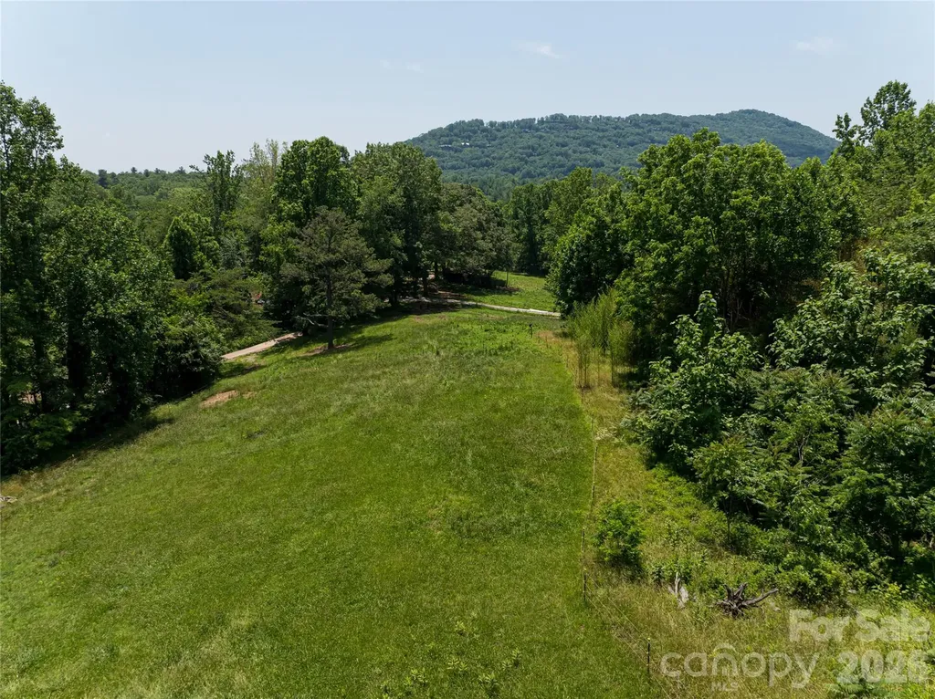 173 Avery Creek Road Arden NC 28704