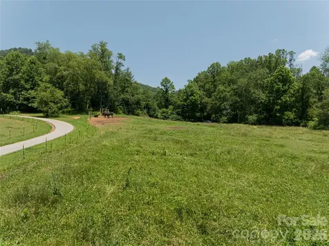 173 Avery Creek Road Arden NC 28704