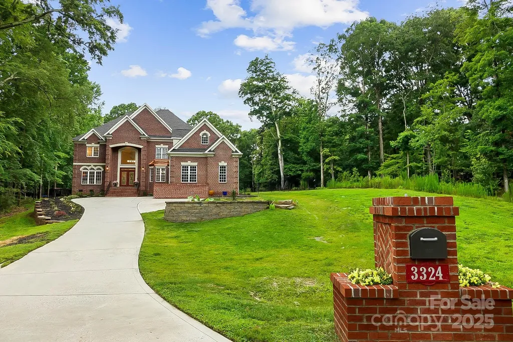 3324 Greenhurst Drive Weddington NC 28104
