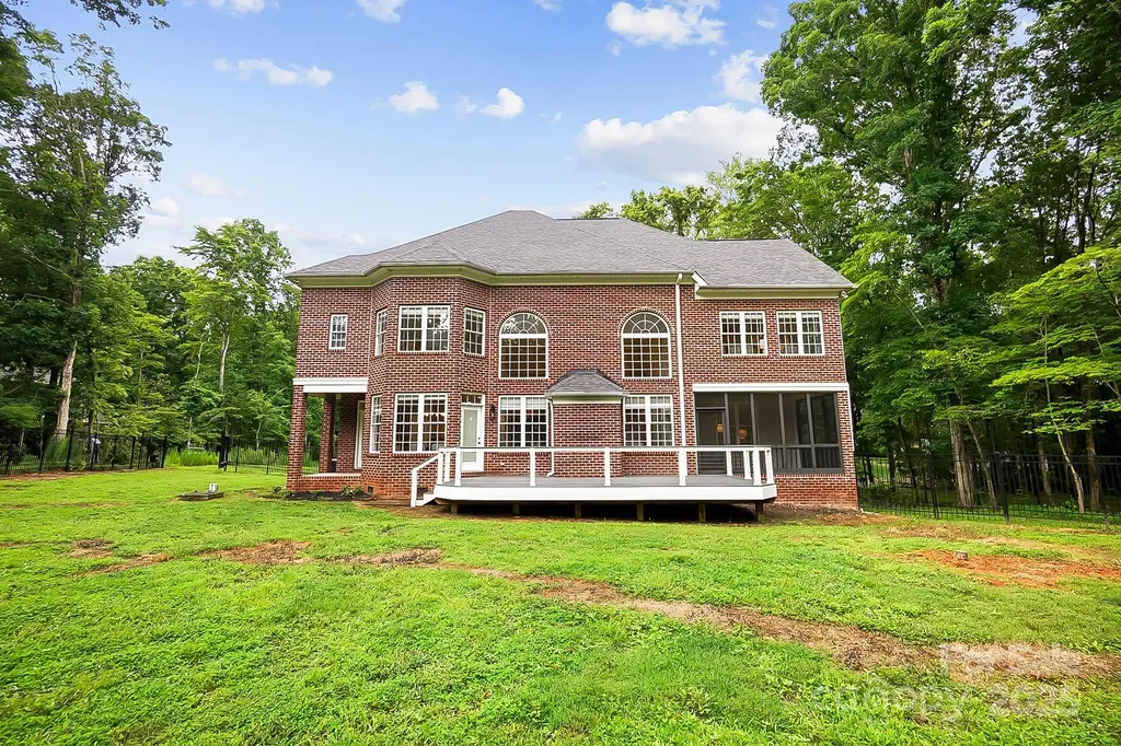 3324 Greenhurst Drive Weddington NC 28104