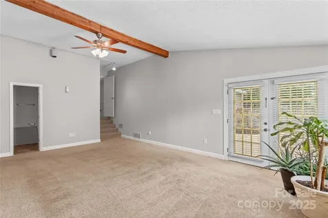 296 Hicks Creek Road Troutman NC 28166