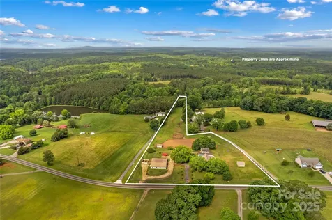 296 Hicks Creek Road Troutman NC 28166