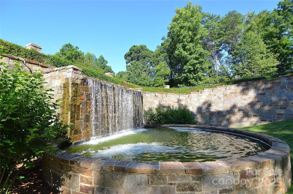5128 Watermead Lane Belmont NC 28012
