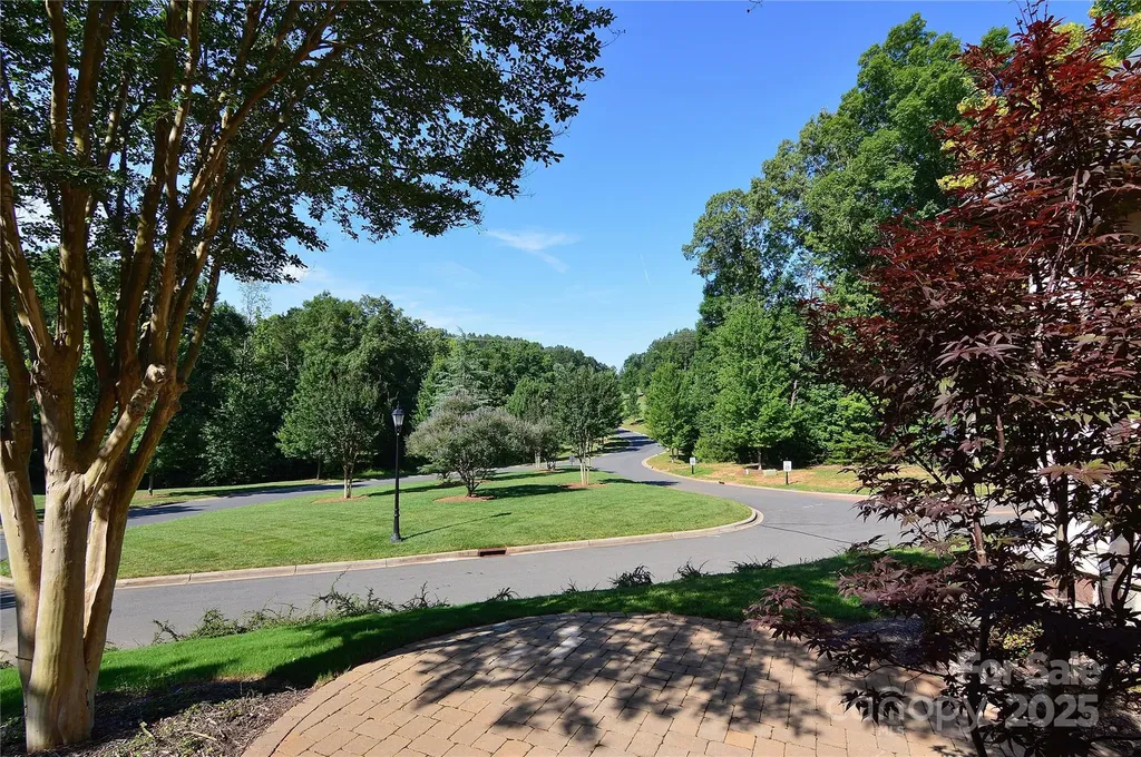 5128 Watermead Lane Belmont NC 28012