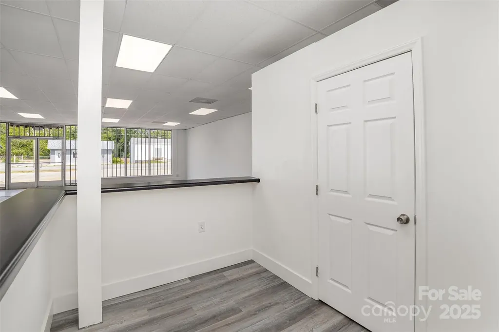1911 E Ozark Avenue Gastonia NC 28054