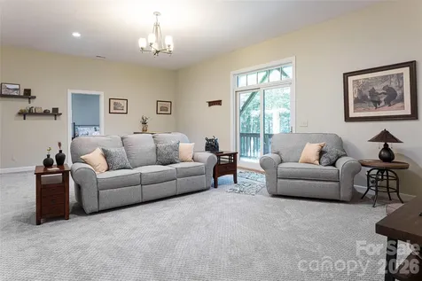 55 Highland Drive Black Mountain NC 28711