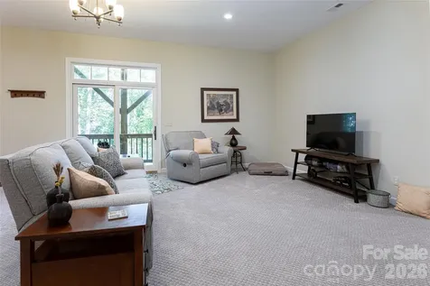 55 Highland Drive Black Mountain NC 28711