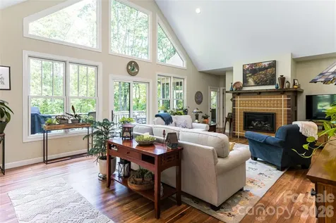55 Highland Drive Black Mountain NC 28711