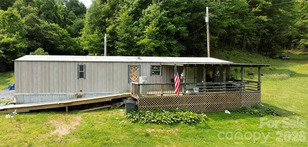 320 Board Tree Road Marshall NC 28753