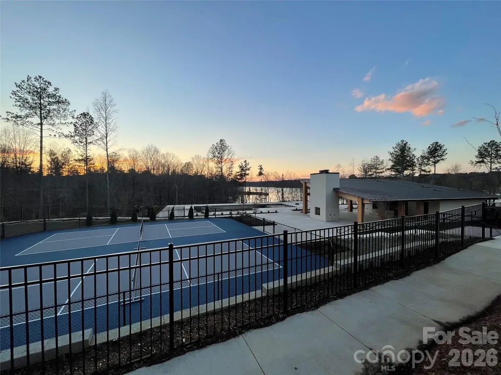 2143 Castle Peak Mountain Connelly Springs NC 28612
