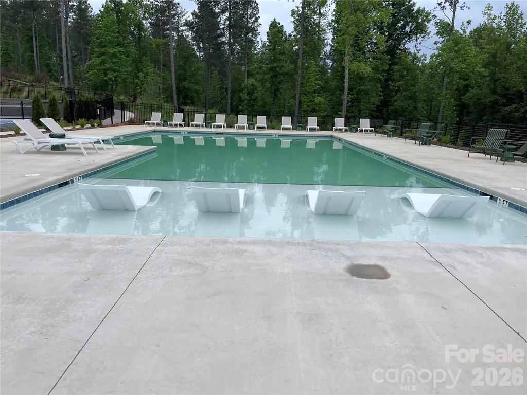 2143 Castle Peak Mountain Connelly Springs NC 28612
