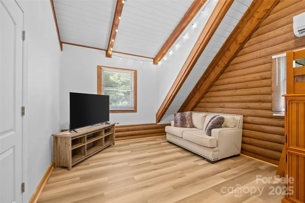 214&212 Mckenzie Way Old Fort NC 28762