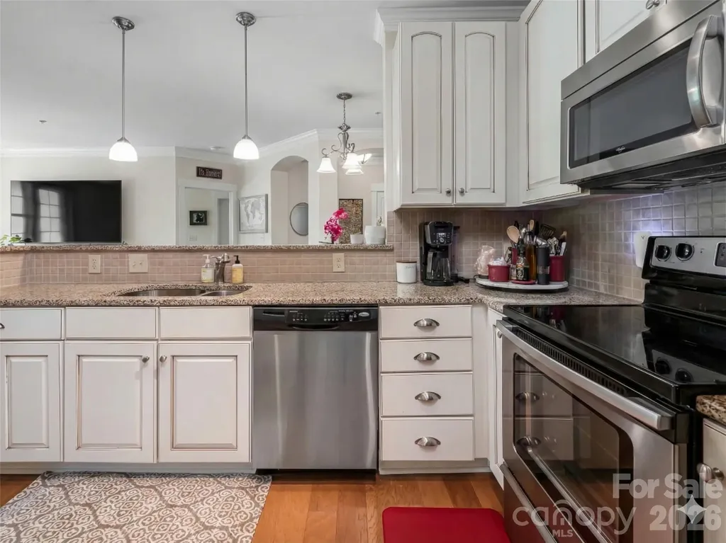 5 Farleigh Street Asheville NC 28803