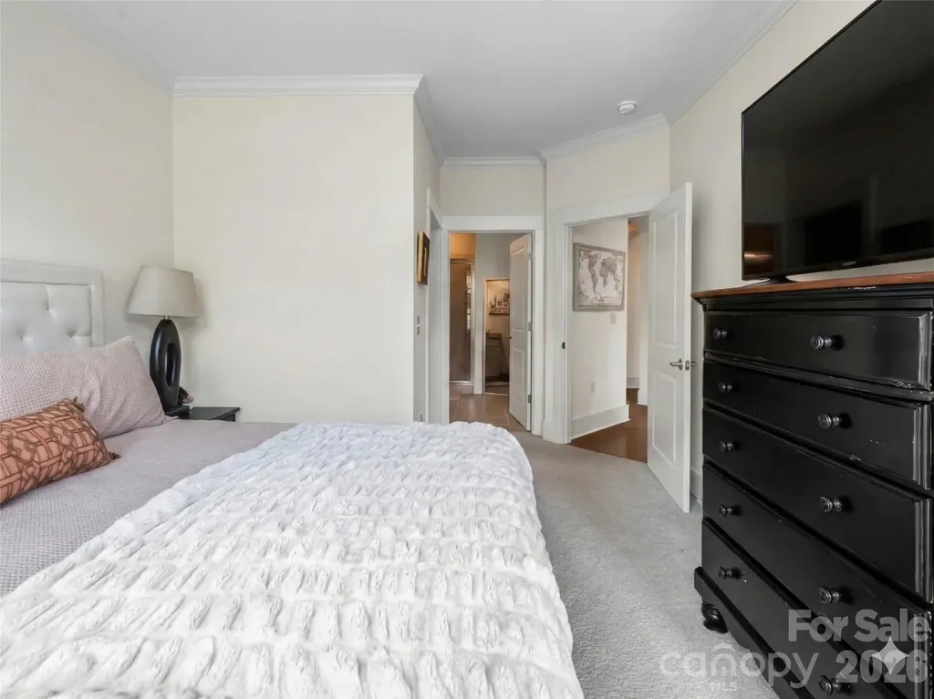 5 Farleigh Street Asheville NC 28803