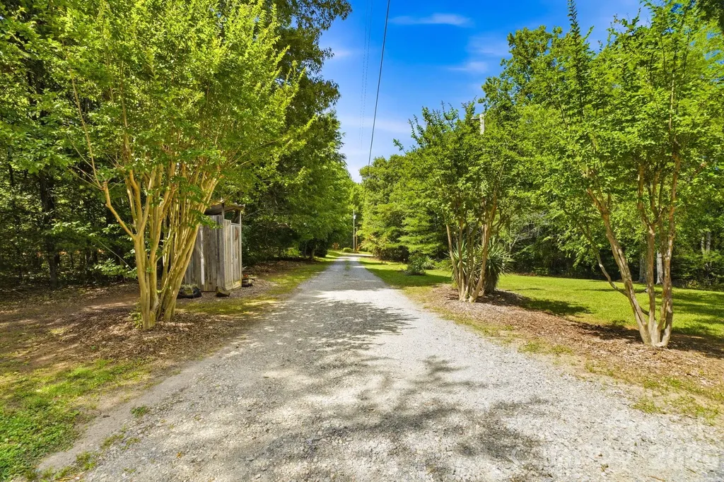 2619 Hopewell Church Road Sherrills Ford NC 28673