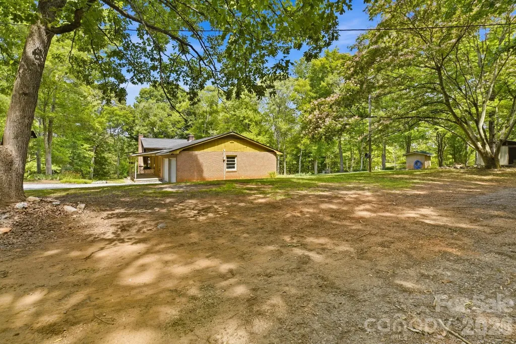 2619 Hopewell Church Road Sherrills Ford NC 28673