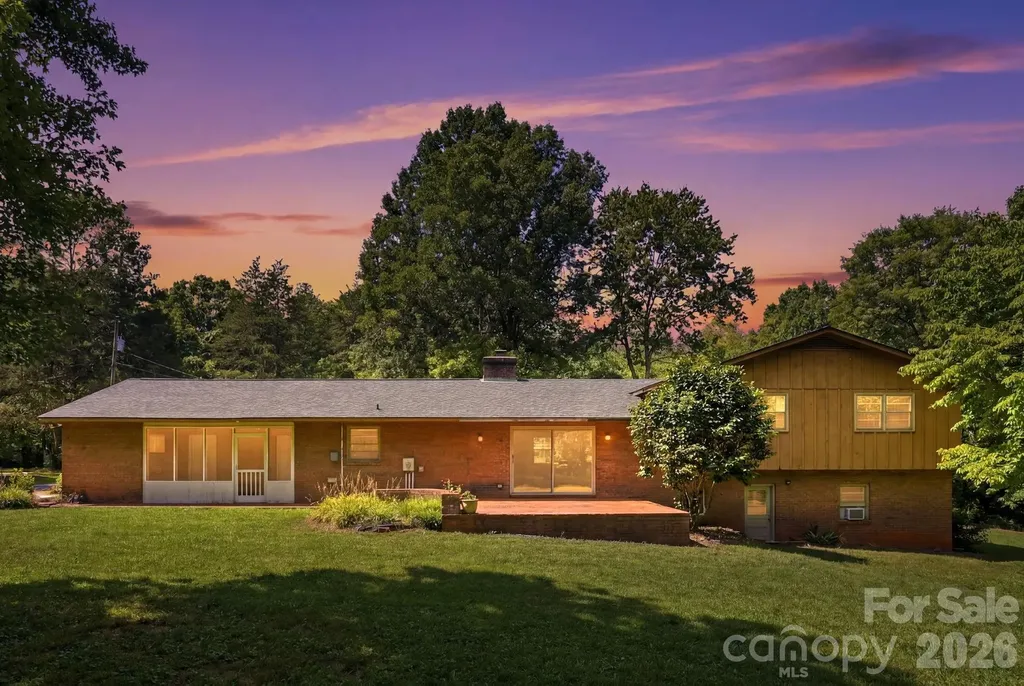 2619 Hopewell Church Road Sherrills Ford NC 28673