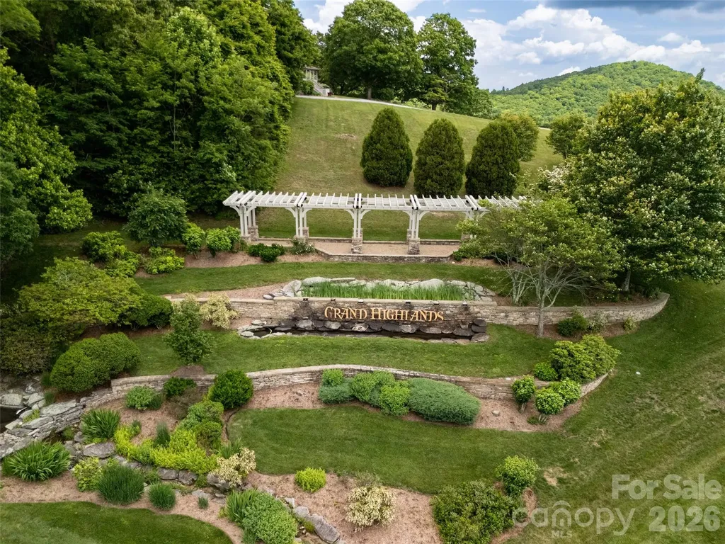 83 Waterstone Drive Hendersonville NC 28792