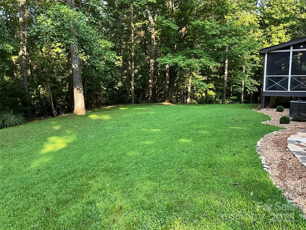 455 Old Farms Road Wilkesboro NC 28697