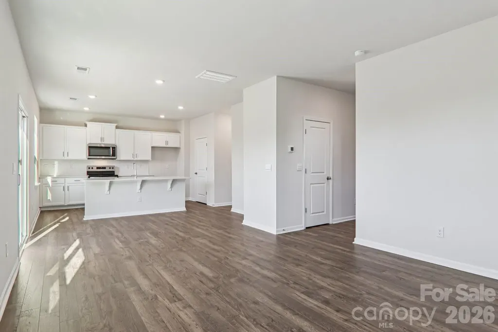 827 Adelston Lane Asheville NC 28804