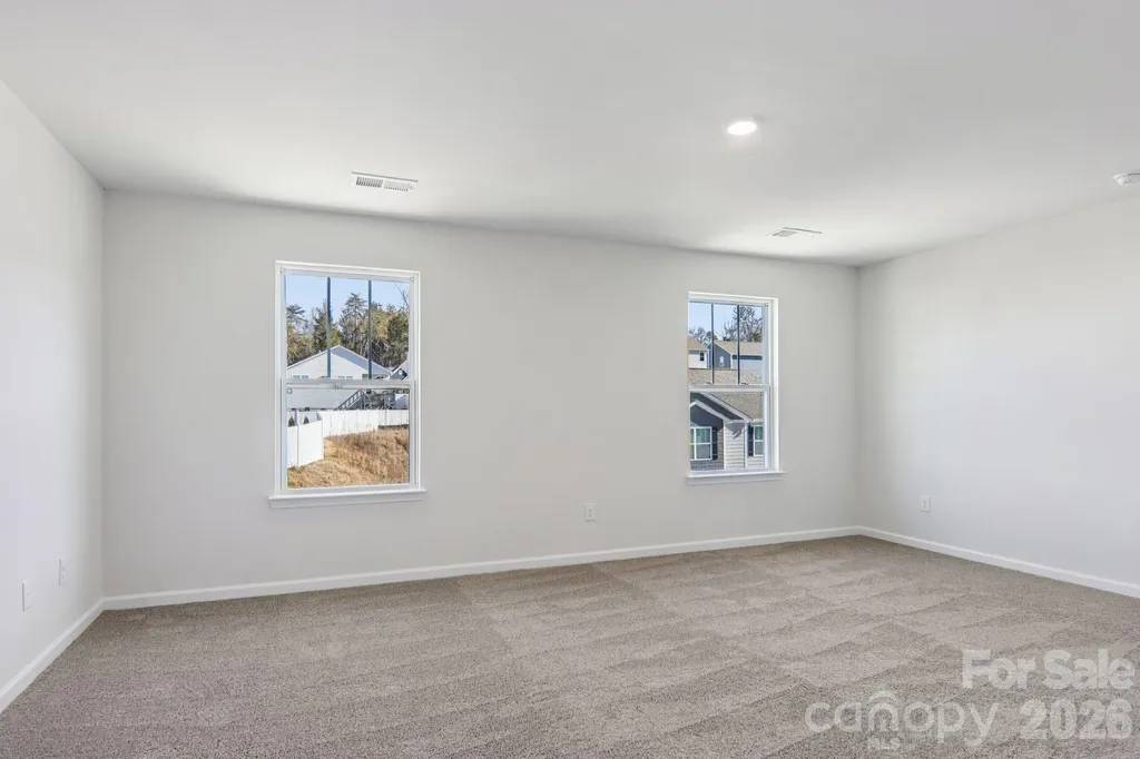 827 Adelston Lane Asheville NC 28804