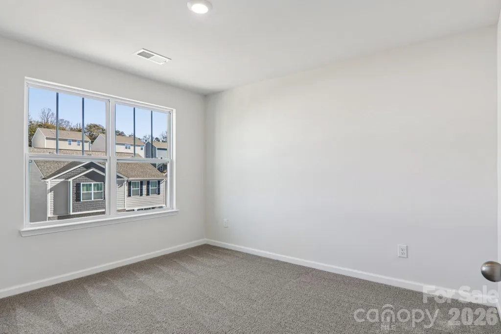 827 Adelston Lane Asheville NC 28804