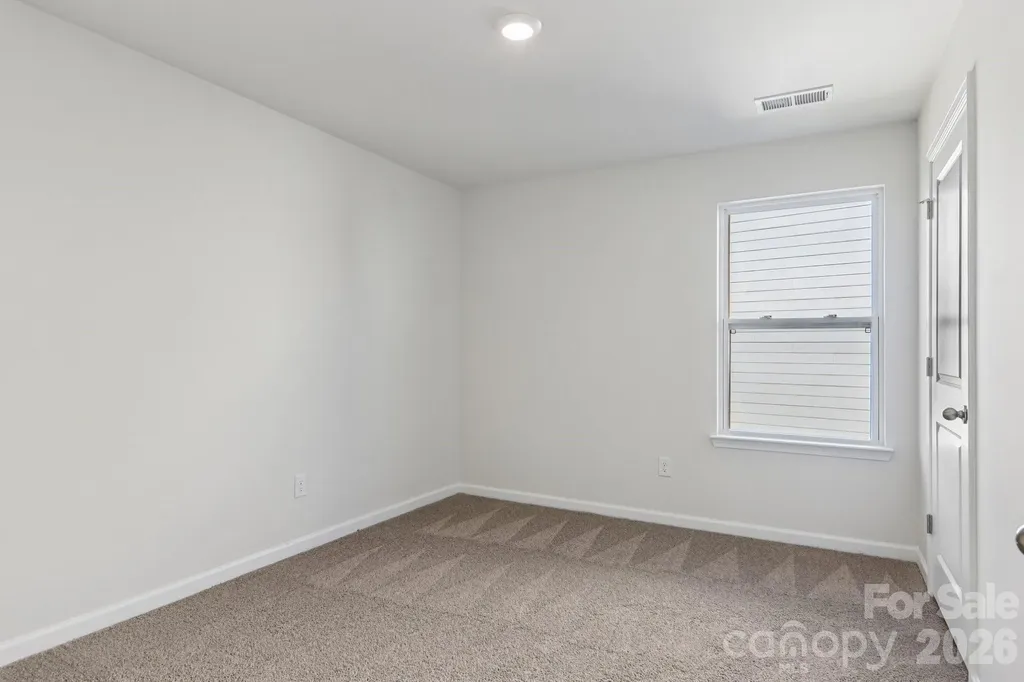 827 Adelston Lane Asheville NC 28804