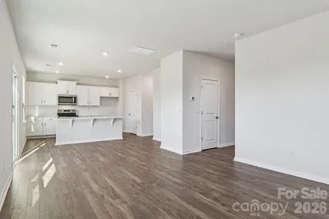 827 Adelston Lane Asheville NC 28804