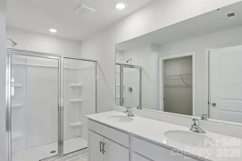 827 Adelston Lane Asheville NC 28804