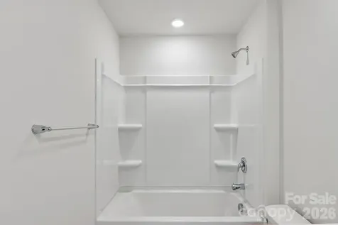 827 Adelston Lane Asheville NC 28804