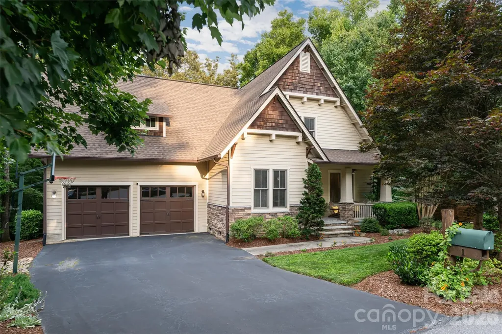 1 East Owl Creek Lane Fairview NC 28730