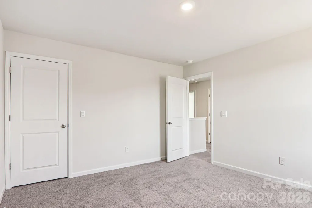 831 Adelston Lane Asheville NC 28804